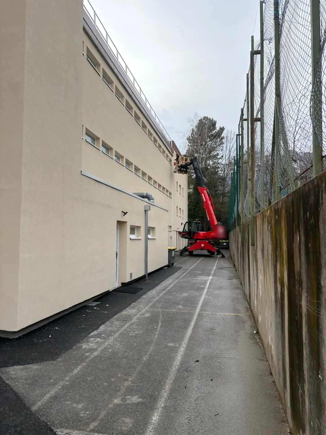 Après travaux : isolation par l’extérieur d’un gymnase